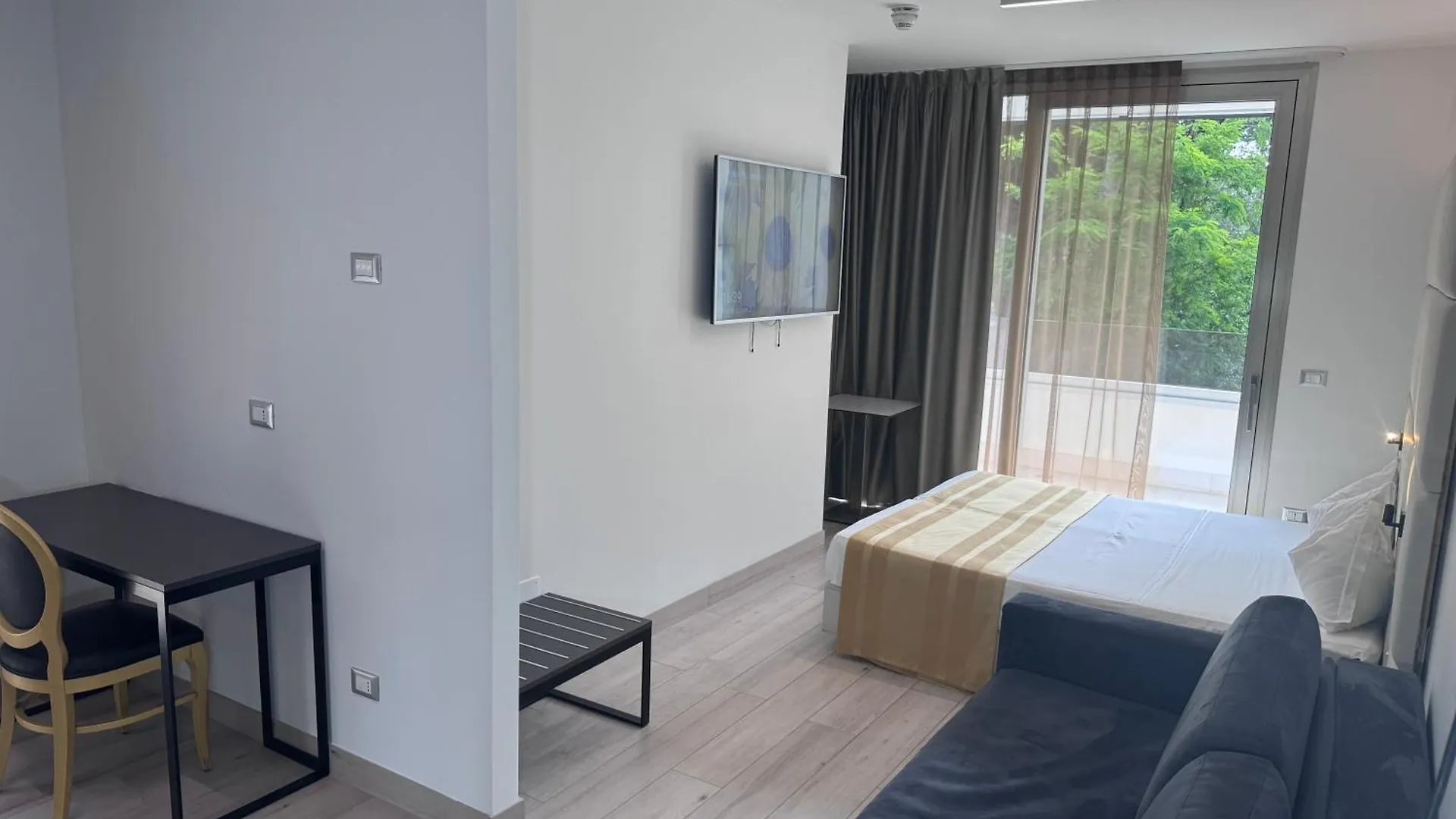 ביביונה Hotel Venice Beach Hvb 34 Lifestyle 4 Superior 4*,  איטליה