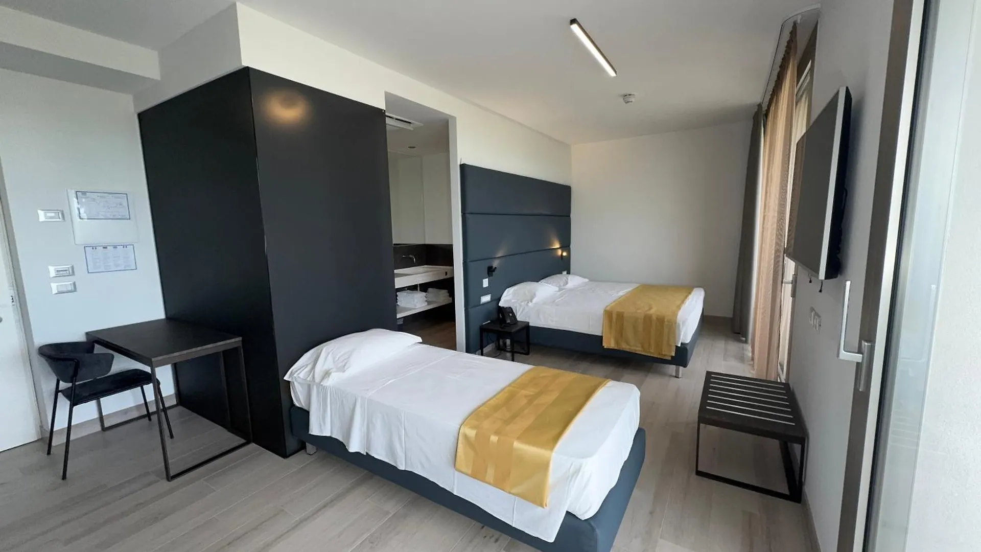 ****  ביביונה Hotel Venice Beach Hvb 34 Lifestyle 4 Superior איטליה