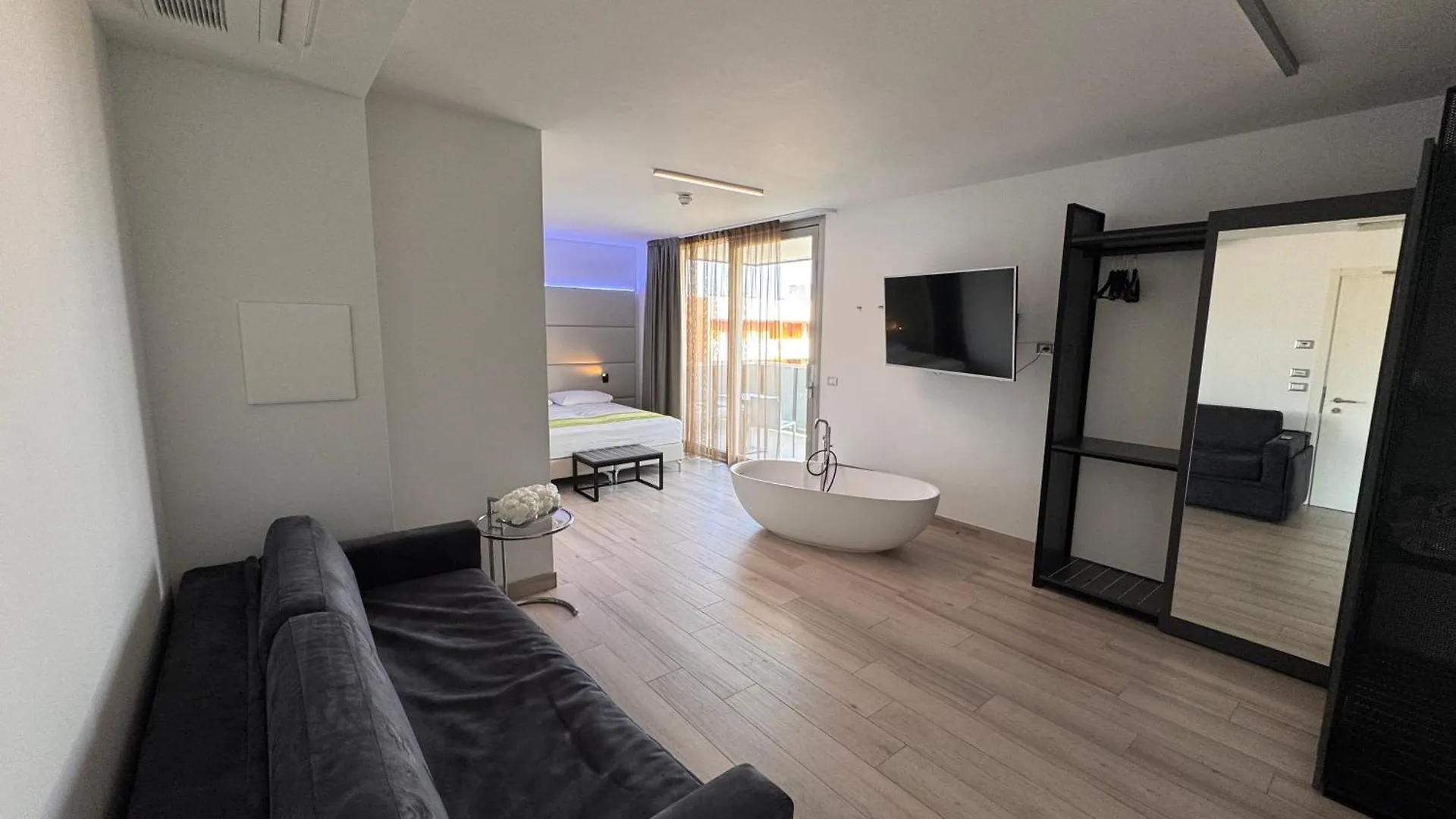 ****  ביביונה Hotel Venice Beach Hvb 34 Lifestyle 4 Superior איטליה