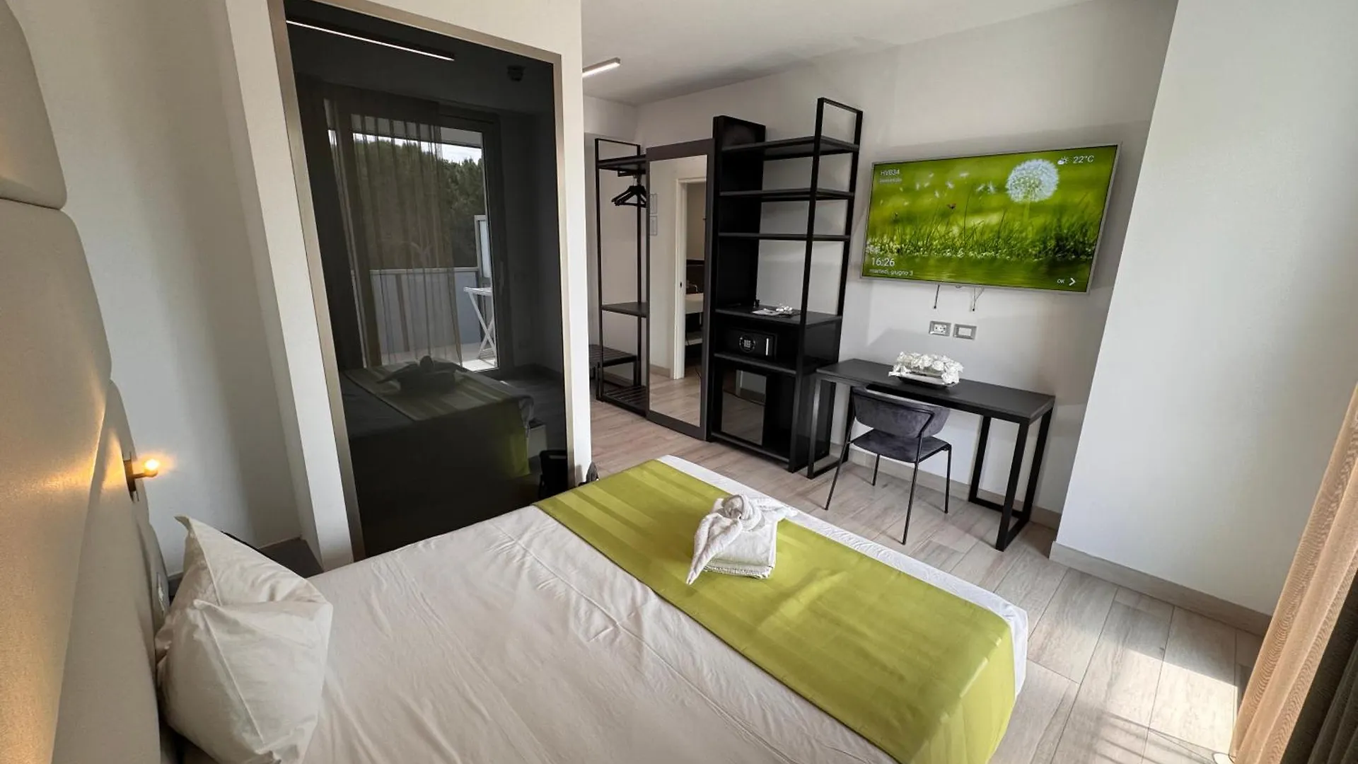 ביביונה Hotel Venice Beach Hvb 34 Lifestyle 4 Superior 4*,  איטליה